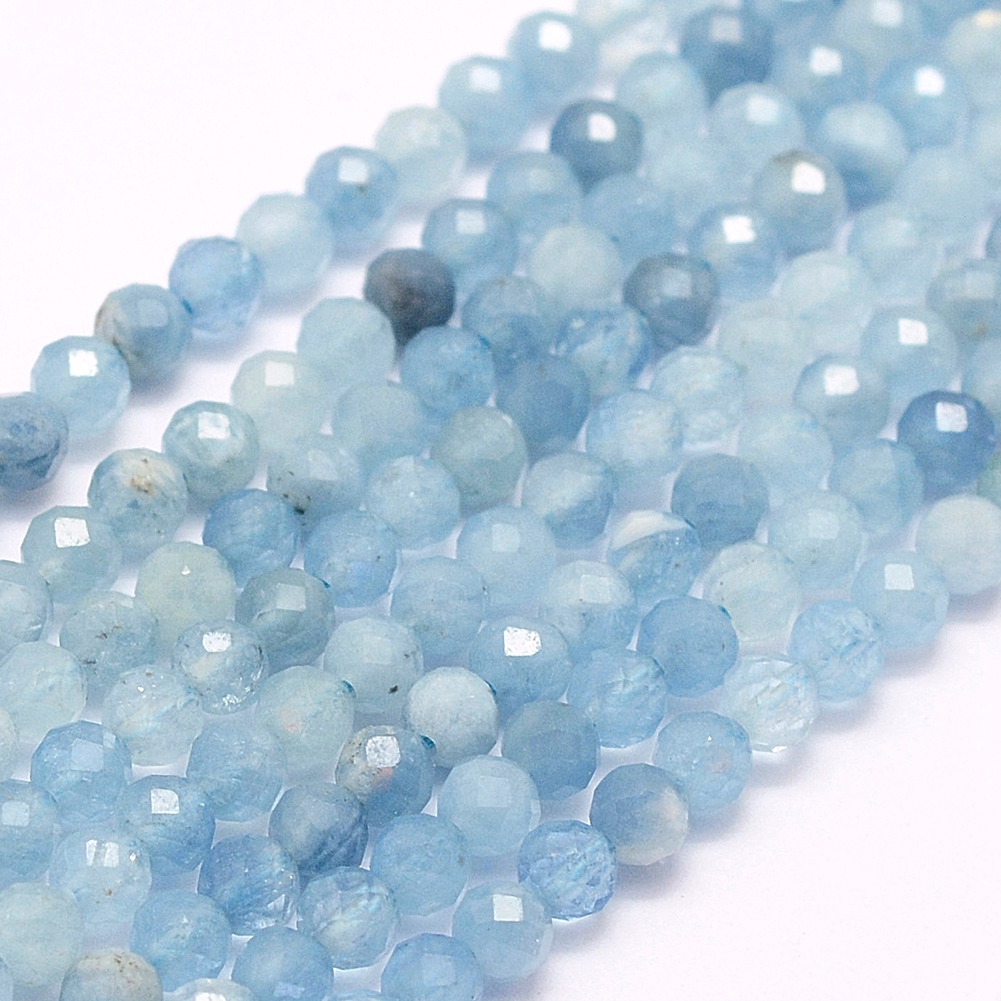 Aquamarin Perlenstrang 3,5 mm facettiert (ca. 130 Perlen / ca. 40 cm Länge) Aquamarin Perlenstrang 3,5 mm facettiert (ca. 130 Perlen / ca. 40 cm Länge)