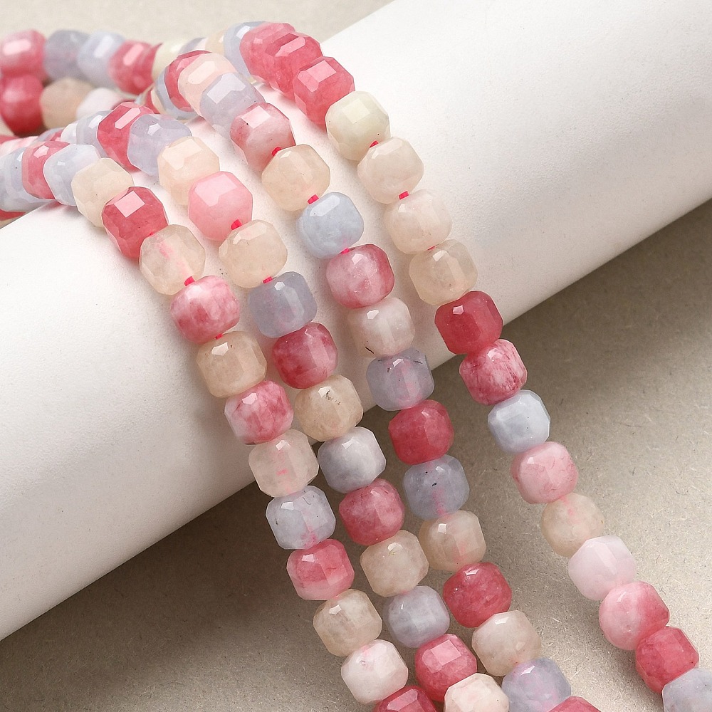 Morganit Perlenstrang Würfel 5-6x 5-6 x 5-6 mm (ca. 59 Perlen / ca. 31 cm Länge)