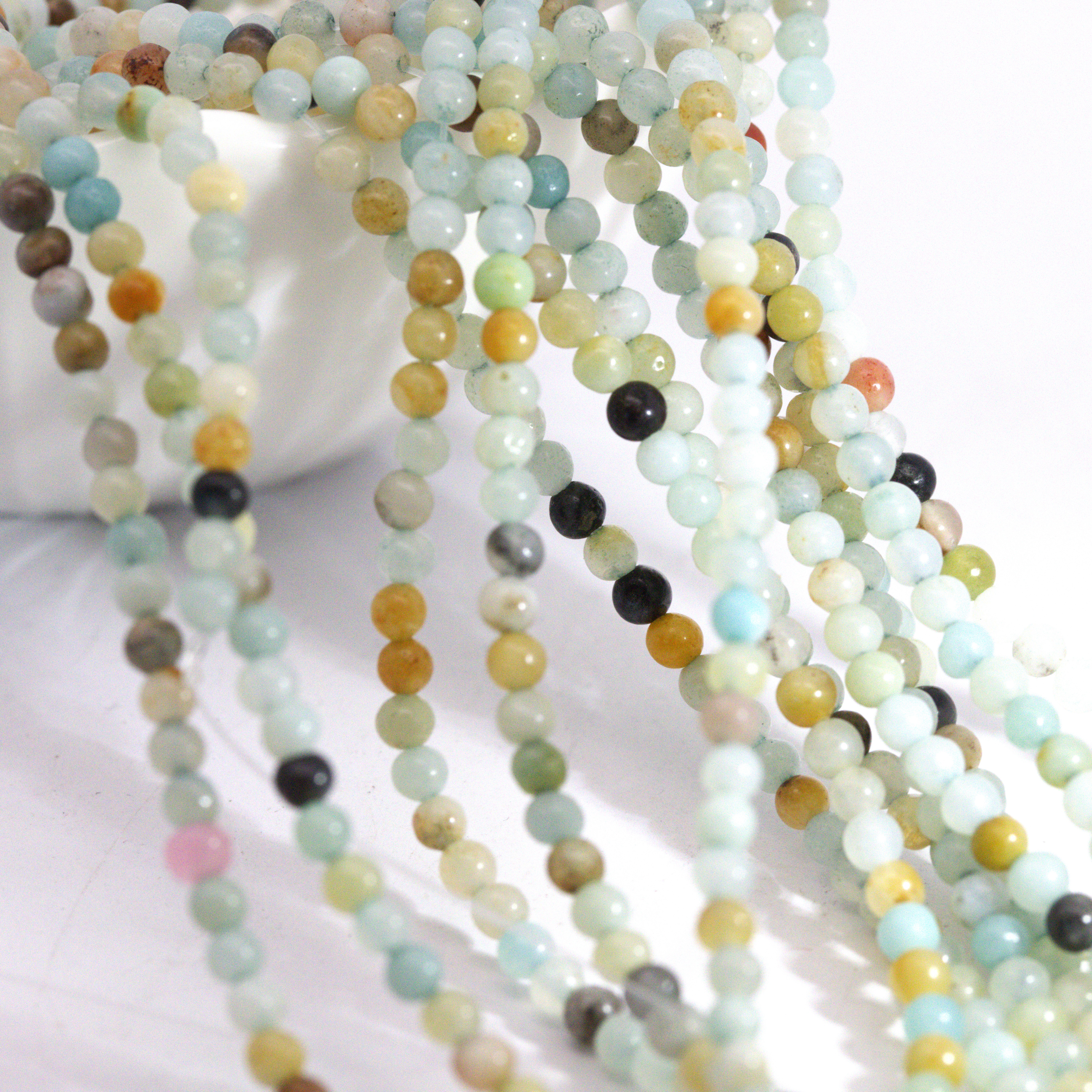 Natürlicher zierlicher Amazonit Perlenstrang rund glatt 3 - 3,5 mm (ca. 114 Perlen / ca. 39 cm Länge