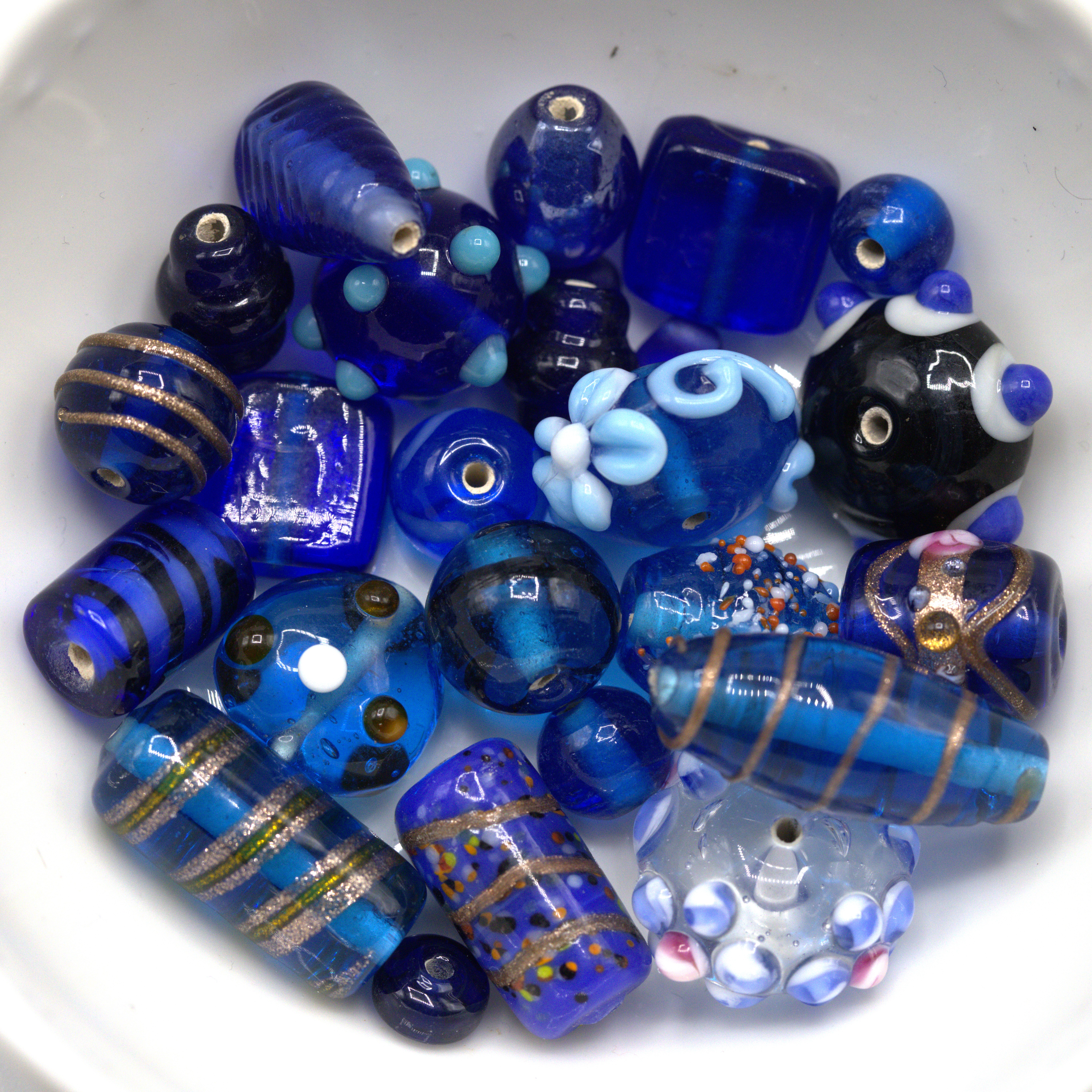 Böhmische Lampwork und Glasperlen 50 Gramm Überraschungsbeutel blau